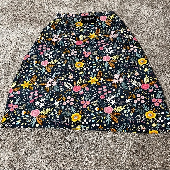 Milk‎ Snob 5-in-1 Cover Bundle Lot White Multi Color Children Blue Floral - Picture 4 of 7